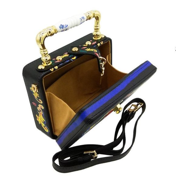 Stunning Majolica Pattern Black Box Purse - Picture 3 of 4